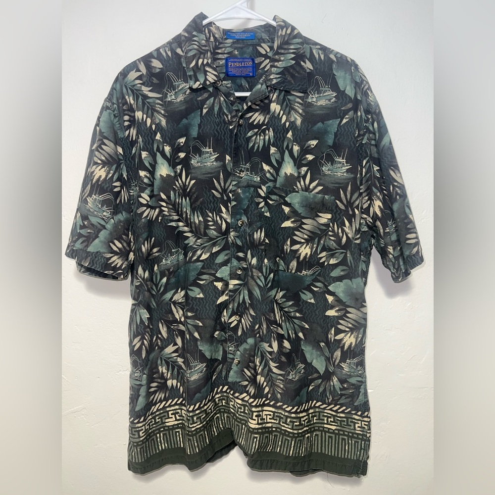 Pendleton Hawaiian Short Sleeve Shirt Button Up Aloha Floral Great Condition